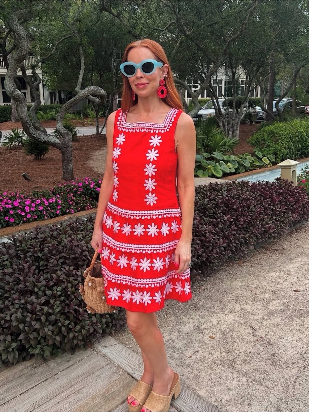 Sleeveless Red Daisy-Embroidered Shift Dress